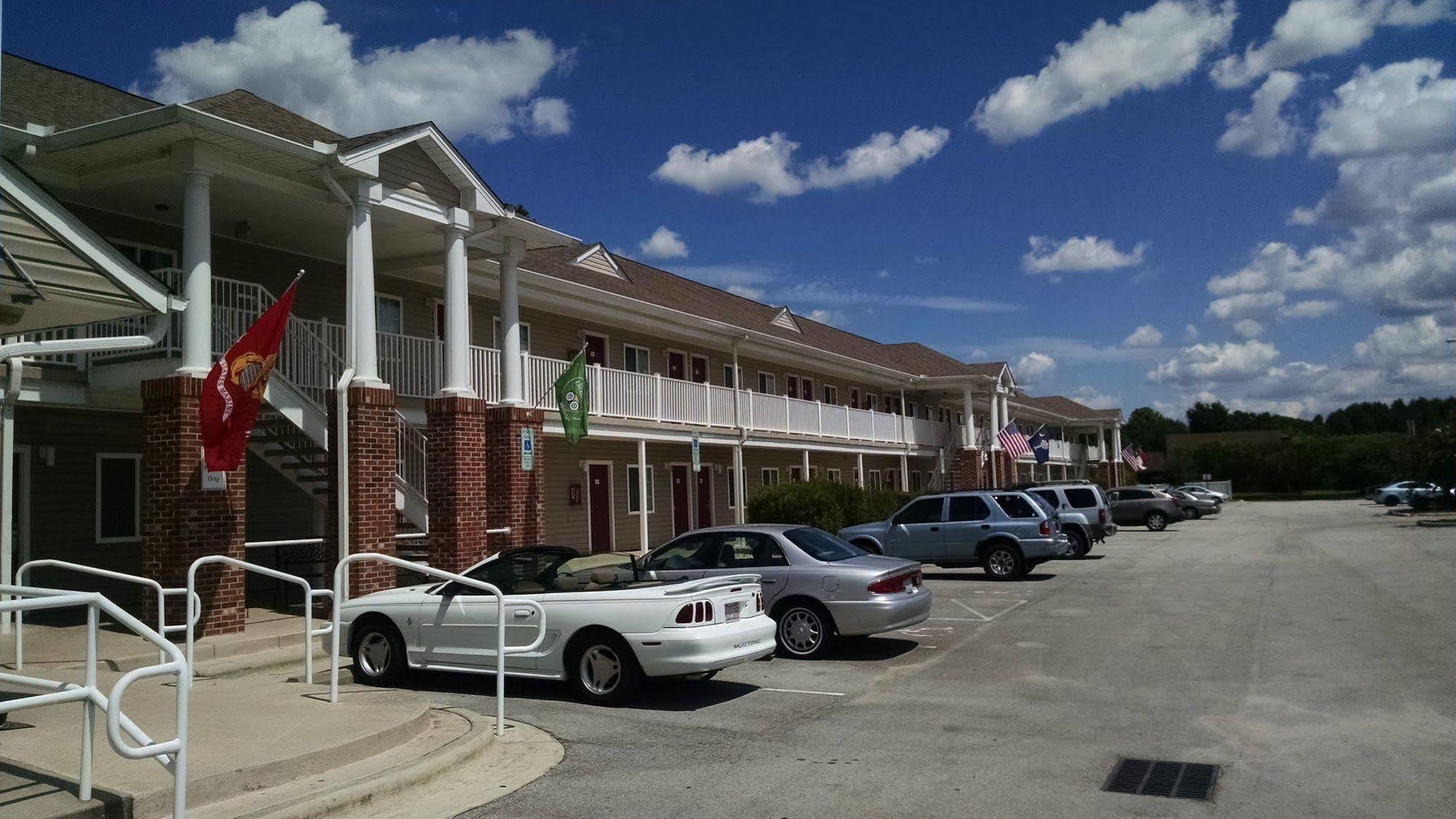 Affordable Suites Jacksonville Buitenkant foto